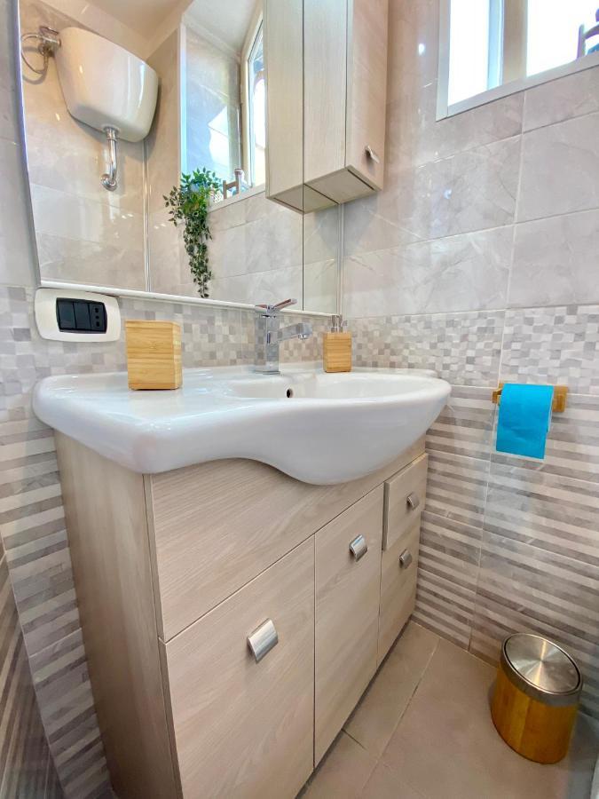 나폴리 Casa Con Terrazzo In Centro 아파트 외부 사진